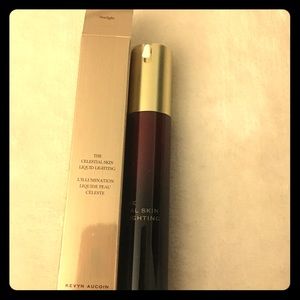 Kevyn Aucoin Celestial Skin Liquid Lighting